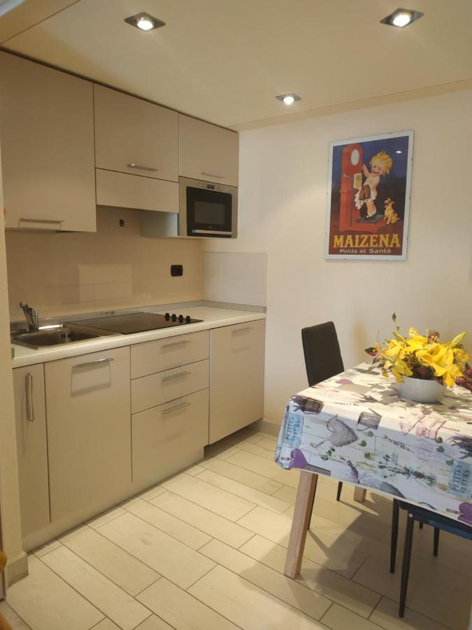 Joli Studio Vue Mer, Vieille Ville Menton Exteriér fotografie